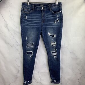 Judy Blue Jeans Women's Sz 15/32 Skinny Fit Stretch Denim Distressed Raw Hem